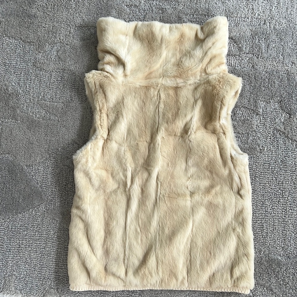 GUCCI rabbit fur and cashmere funnel neck vest